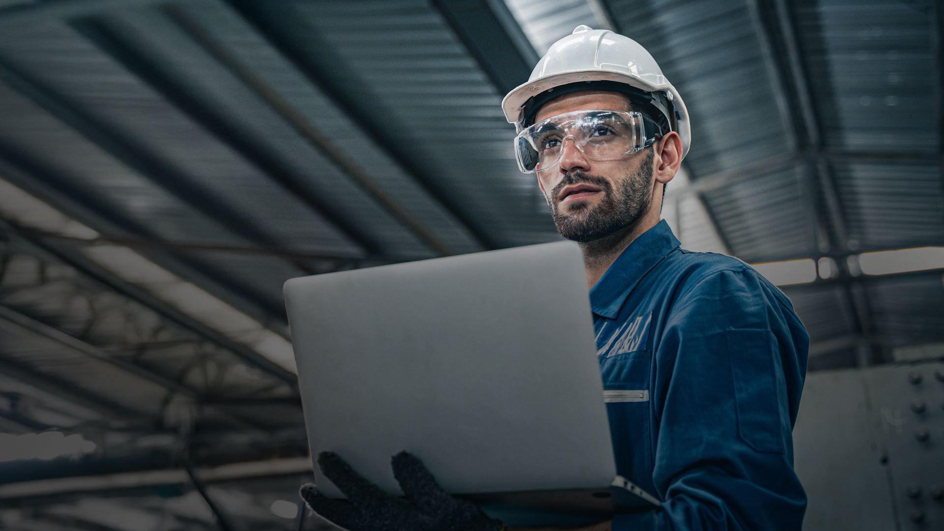 From Disruption to Opportunity: Mastering Operational Intelligence in Manufacturing