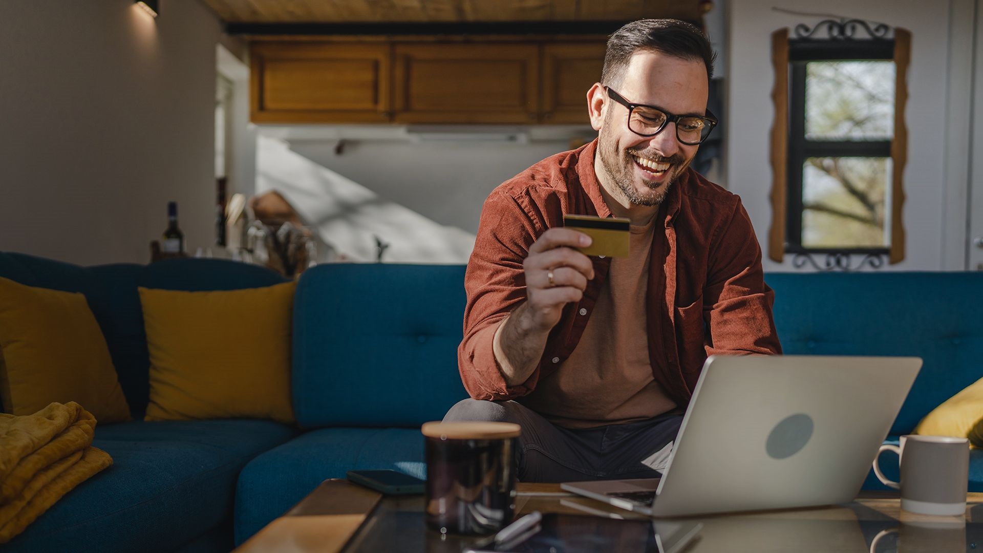 Enhancing E-commerce Experience Through Customer Service Excellence 