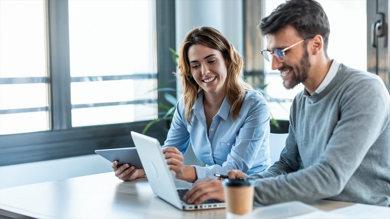 Generative AI in Financial Services: Reshaping Business Value and Customer Journeys